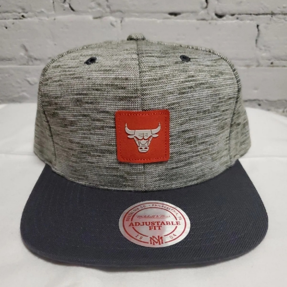 Chicago Bulls Mitchell & Ness Snapback Hat Adjustable Fit